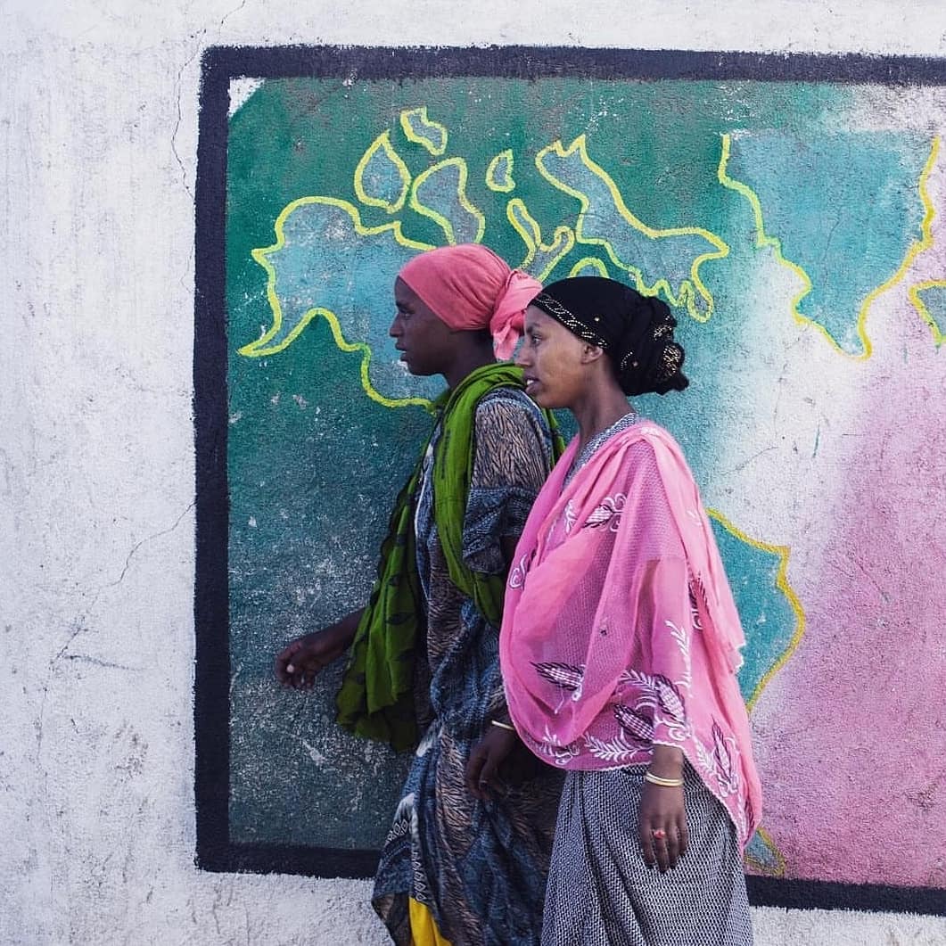 afrodyssee's tweet photo. ETHIOPIAN WALK
Women walking by Eyerusalem Jirenga #eyerusalemjirenga #photography #streetphotography #women #walking #carrying #dailylife #lifescene #harare #lalibela #ethiopia #africa #geneva #afrodyssee https://t.co/ae2T78jwdW