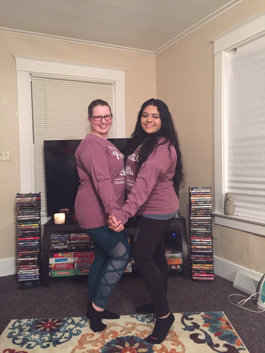 SvsuPhoenixL's tweet photo. We had a blast last night at our bonding event to celebrate our new big and little pairs! Congratulations ladies!💕💜🥰 https://t.co/XG7yBd1aPu