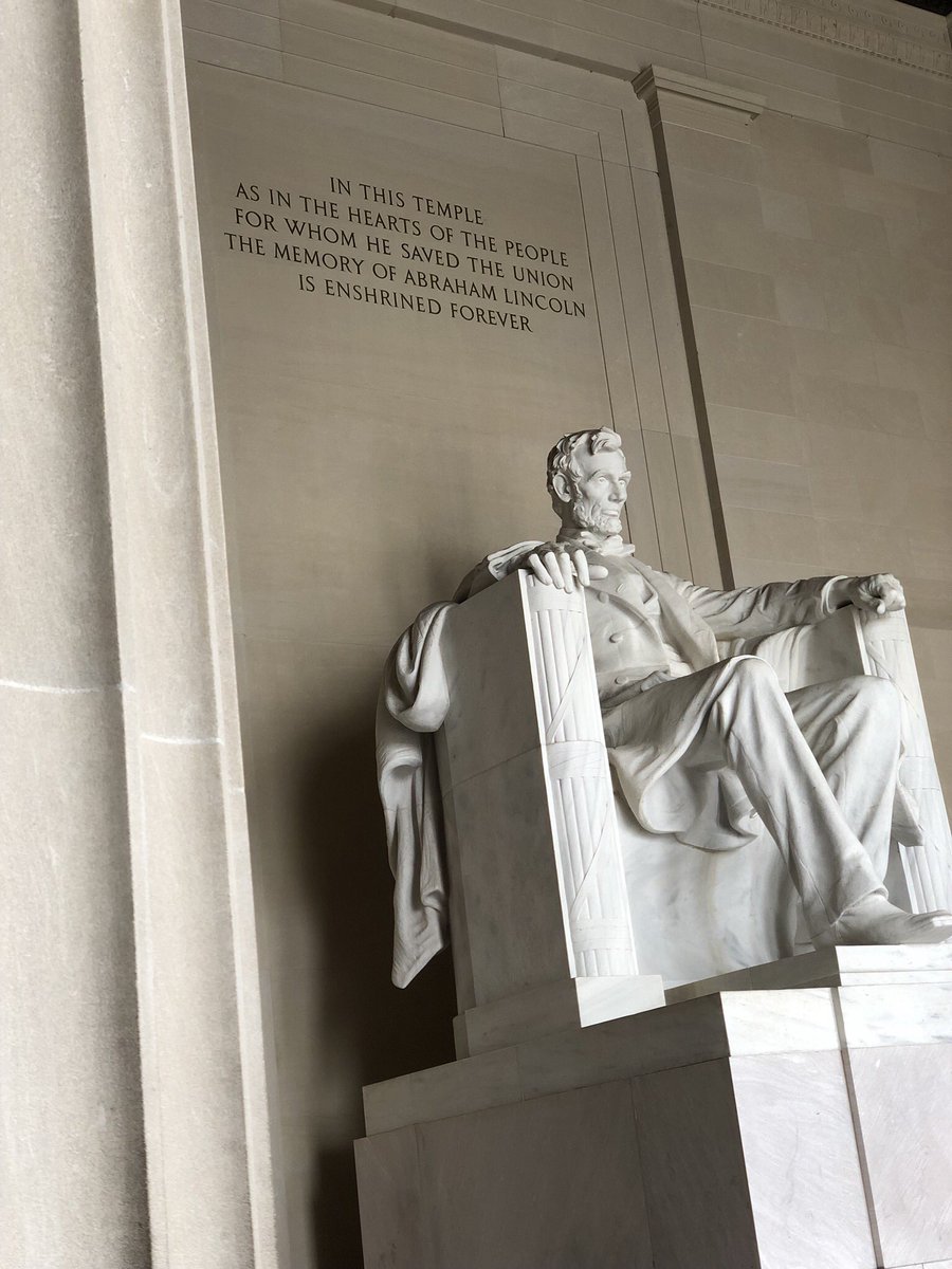 deepfrieddave's tweet photo. The amount of lore we are hearing from the devs on how the monuments were transformed into the world of #TheDivision2 is mind blowing! https://t.co/OdmOeLPrXH