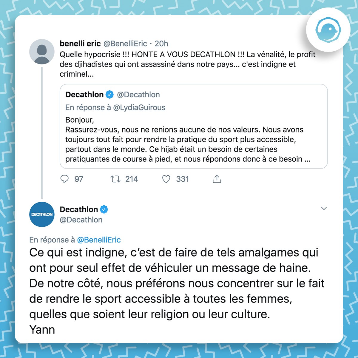 CMHallofFame's tweet photo. Bravo à Yann, le CM de Décathlon, qui répond avec calme et professionnalisme à la polémique sur le hijab de sport 👏👏👏 https://t.co/OZBlheKUie
