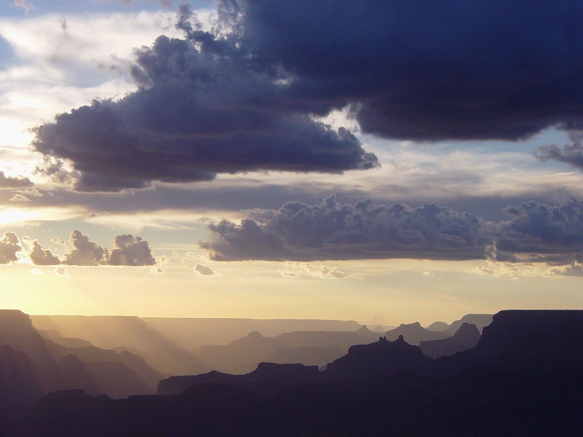 Looking west from desert view point at Grand Canyon.