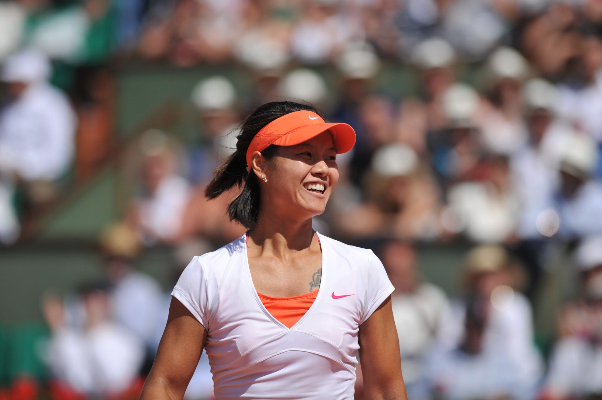 We re celebrating this 2019 Hall of Famer all year, and in an extra special way today. Happy Birthday Li Na! 