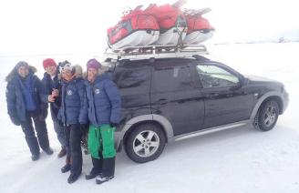 Portomar_conser's tweet photo. Las chicas de Compromiso con la Tierra. Chus Lago han completado la Expedición Baikal, después de recorrer 640 km sobre hielo en 24 días. ¡Enhorabuena Chicas, gracias por vuestro ejemplo!
https://t.co/WrHjYZBH8M #heroinas #conservasportomar #campeonas #chuslago https://t.co/ee0KVyVlF1