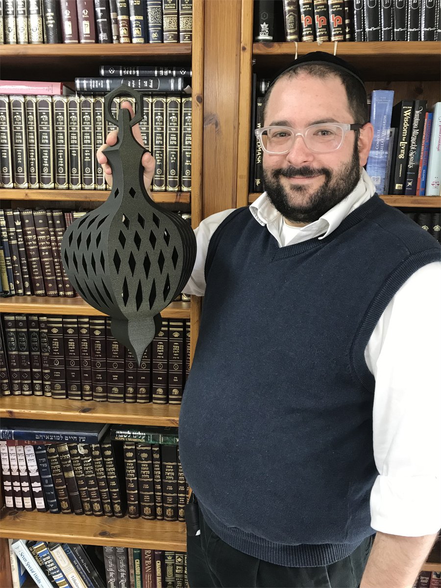 Fillamentum's tweet photo. Scaling up objects can turn them into really nice decor, just like this Sanctuary lamp or Ner tamid by @RavMeima. Printed on @TriLabCZ with PLA Vertigo Galaxy. The model by @NGuarascio can be found on @myminifactory. Grab the Vertigo Galaxy here -> https://t.co/lf1JlDudnH https://t.co/Ty8f1w367y