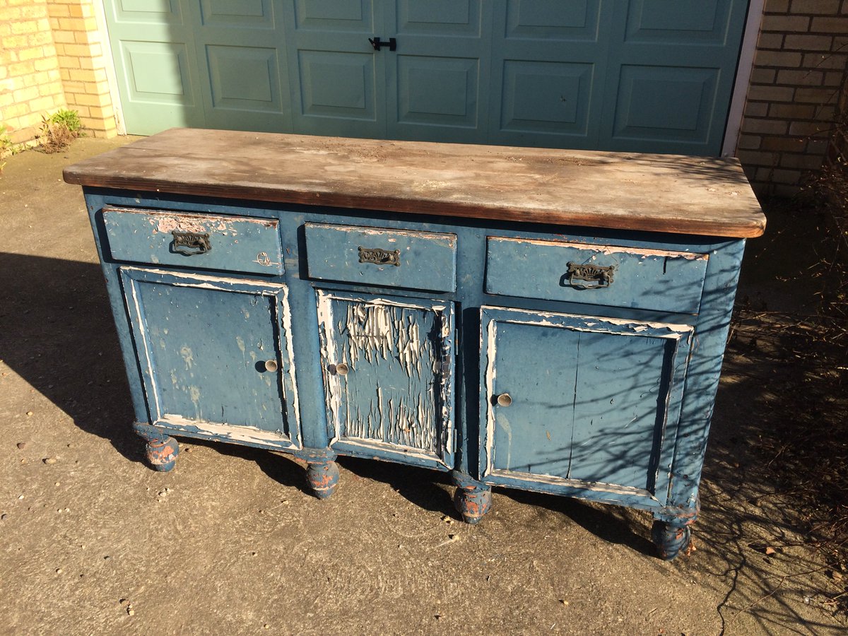 Clubleys Auction Twitter