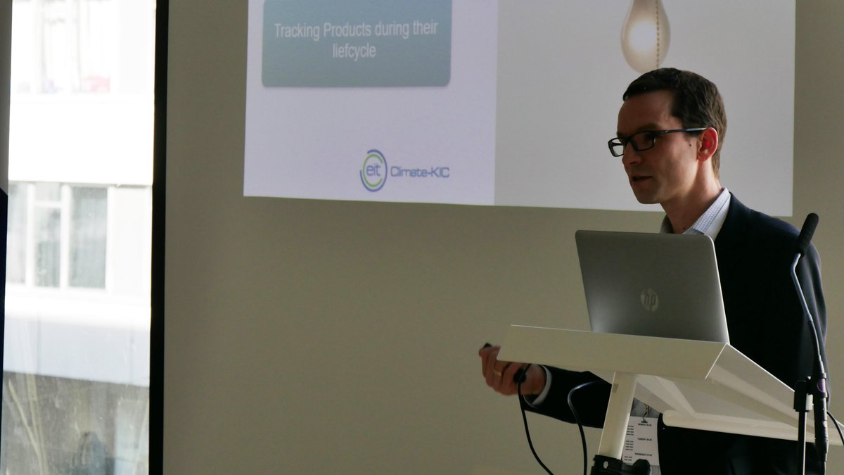 Wupperinst's tweet photo. Todays presentation on #plastic waste recovery by #blockchain networks  at the #WorldRessourceForum #WRF19 in #Antwerp with Dr. Holger Berg as part of the #eCircular lab workshop.  https://t.co/tv4e2JcomU 
@ClimateKIC #circulareconomy #smartbusiness #wastereduction https://t.co/lPRybYXG1a