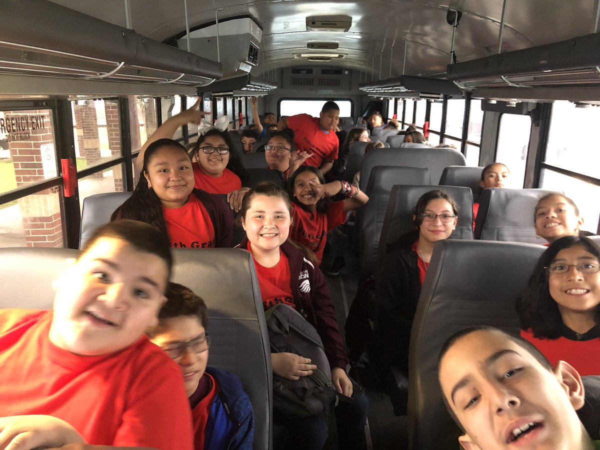 Yaymrsespino's tweet photo. On our way to the Johnston city Science mill. #fieldtrip #LockharLeading #5thgrade #shinebritebbe https://t.co/eywqgVW04P