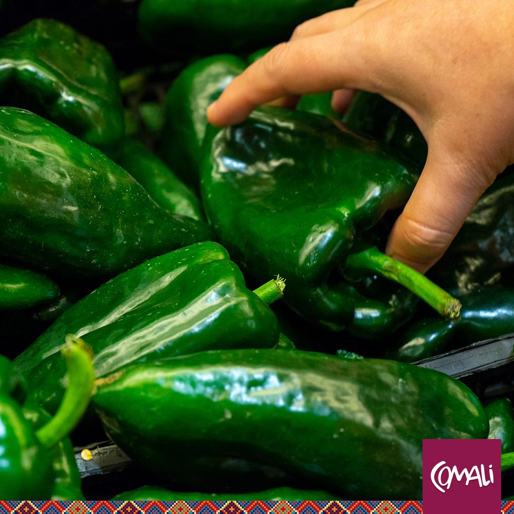 ComaliMexico's tweet photo. Para un buen chile relleno, un buen chile poblano... https://t.co/9FQaD6u1jn