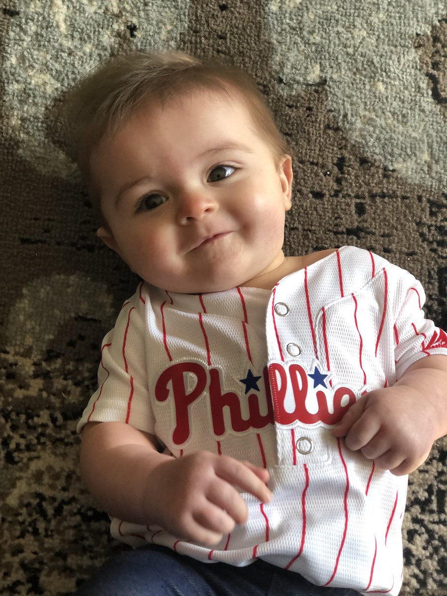 IsMariota's tweet photo. Come to philly @Bharper3407!!! Do it for the kids!!! #Phillies #Harper https://t.co/uOBNb2lsKj