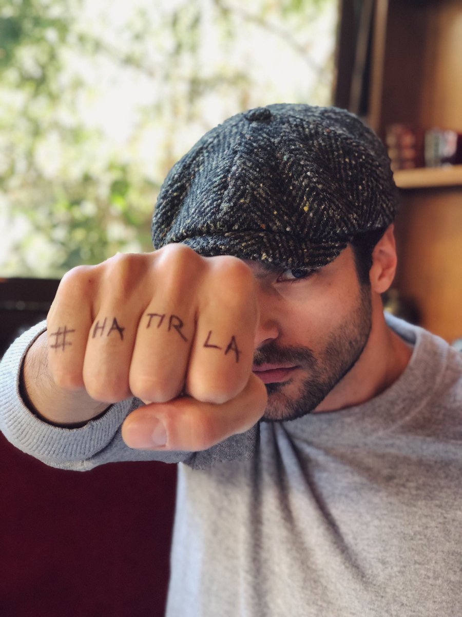 SerkanCayoglu's tweet photo. Bu akşam #Hatirla diyoruz 👊🏻 https://t.co/aN27YFMKy2