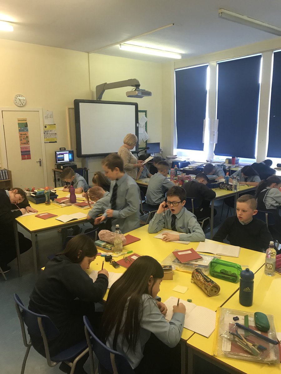 St_Thomas_ERC's tweet image. Primary 6 mean business when it comes to enterprise @MicroTyco “Mr Gillies can I use your phone please?” 😂

#sandwichbags #magicdust #pesronalisedbags 

Check emails and school website for more info!!