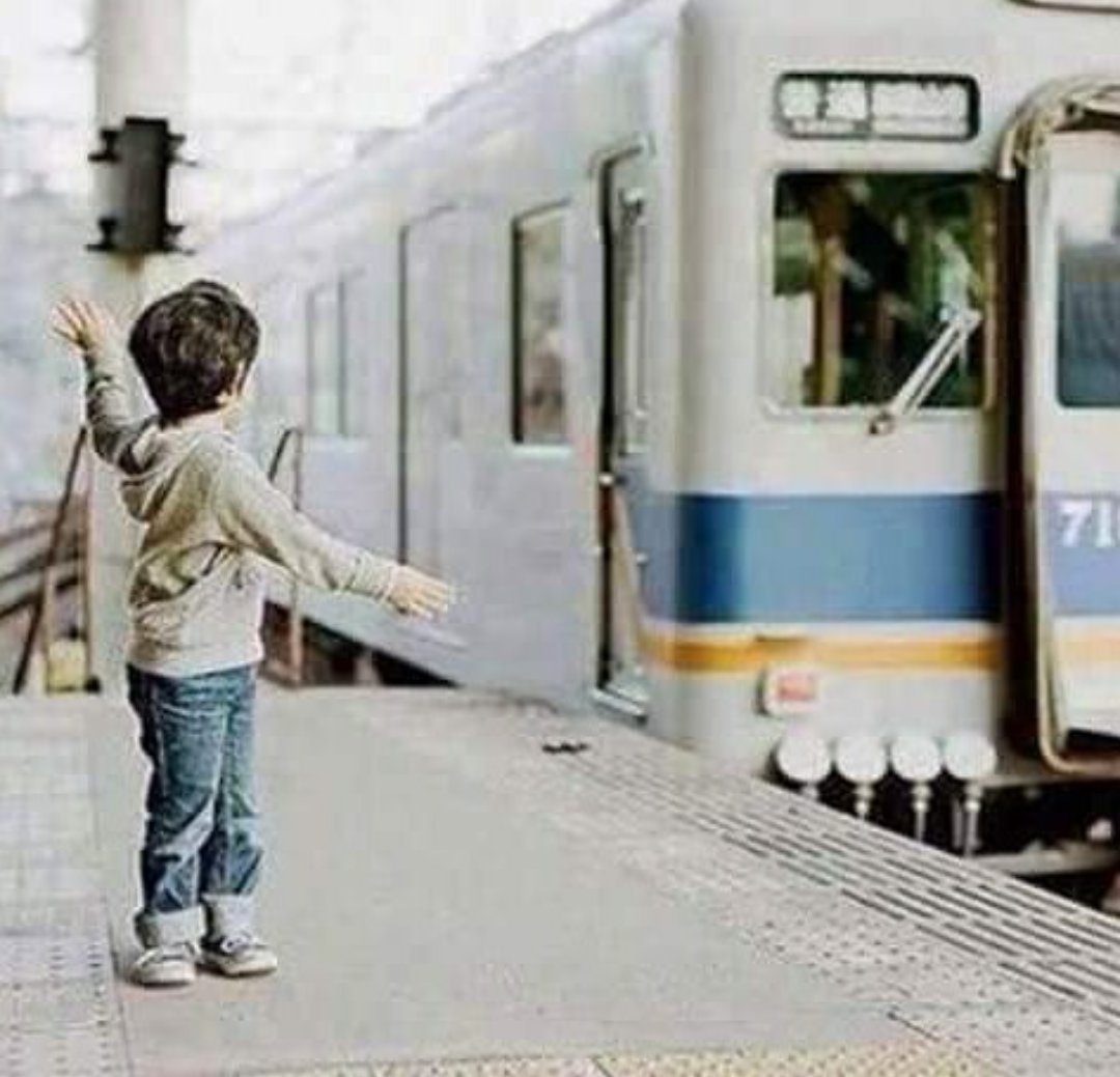 يأتِ الله بالبشائرِ ، لاتخف💙.'