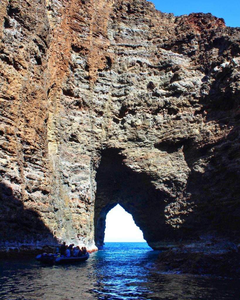 WestinPOR's tweet photo. It's #traveltuesday and adventure is calling... 💫

#alohaoutdoors #kauai #paradisefound https://t.co/Z7HllNzVd3