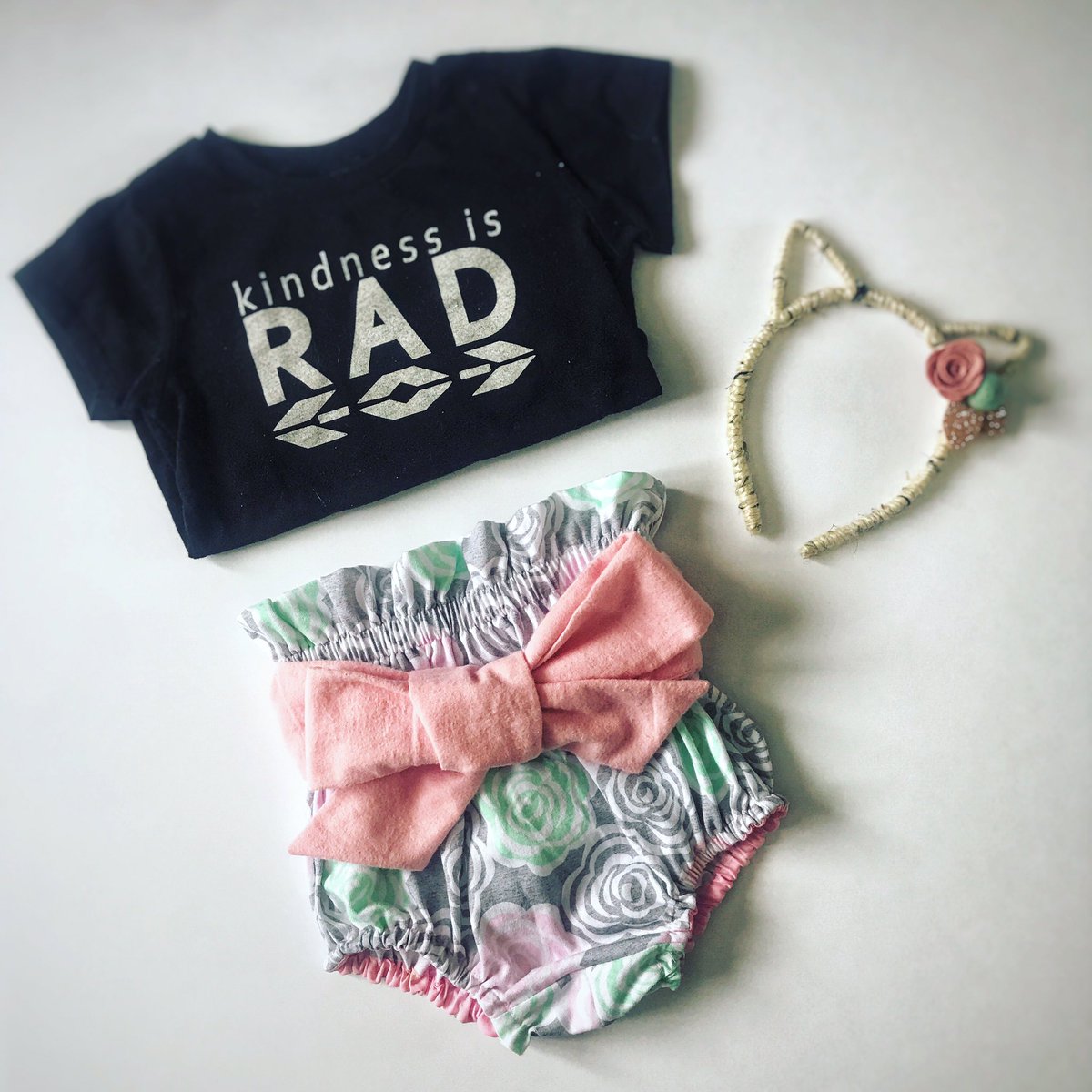 BabyOs3's tweet photo. I am WAY too excited to announce the “Filomena Bummies” will be coming soon! Sizes 0-3 month up to 5T 😍 These are named after my incredible Grandma who passed away in December. More details to come ♥️
.
#BabyOs #HamOnt #Bummies #Shorts #Handmade #KidsClothes #KidsFashion https://t.co/GofM2WK5Se