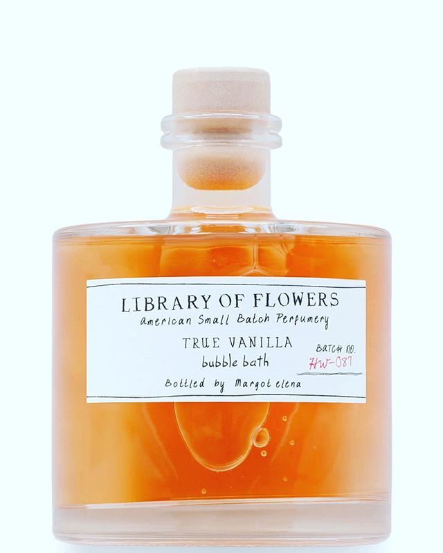 vmwinston's tweet photo. Library of Flowers.......True Vanilla Bubble Bath.......who needs this today? #rain #bath #vanilla #perfumery #smallbatch #myfavorite #nminsider #nmevents #ilovemyjob #iworkatnm #margotelena #vmwinston #meday Shop my top Beauty finds in my Bio..... pure … https://t.co/VQppTAPpM8 https://t.co/uj2KQDMBoy