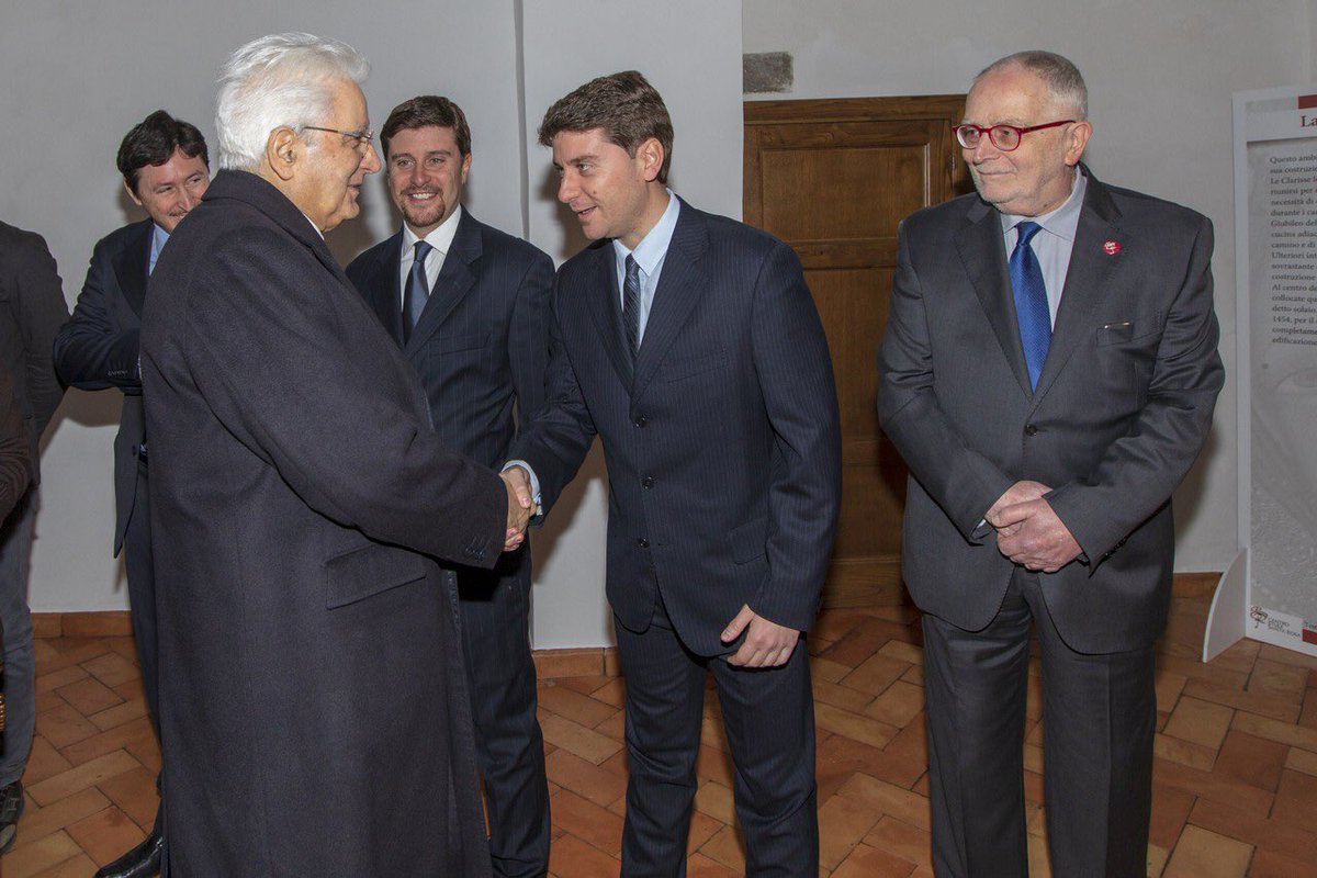 Giornata di rappresentanza per l’incontro con il Presidente della Repubblica 🇮🇹 #Mattarella nella mia città <a href="/Quirinale/">Quirinale</a> #istituzione #visitaprivata #visiviterbo #giornataspeciale #Viterbo
