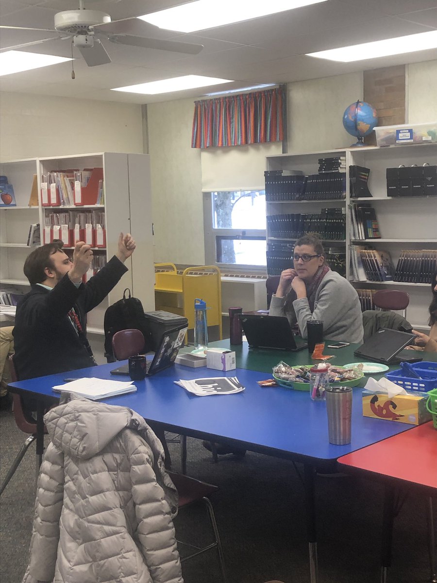 KellyAnnMoran's tweet image. To build vitality and produce extraordinary result we start first with standards alignment.  Our @ChardonHS teachers exemplified core values today in bringing blueprints for new courses to life! #executewithexcellence #WeAreChardon @ChardonSchools