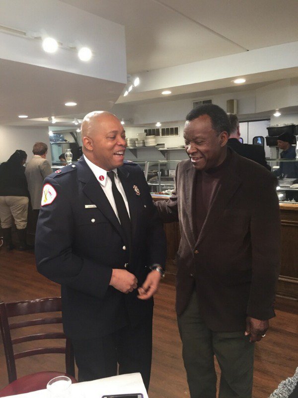 DrWillieWilson's tweet photo. #ThePeoplesMayor STILL outworking to outlast the rest! Among the people meeting & greeting til the last poll closes. Happy Election Day! #GOVOTE #Punch22 for Dr. Willie Wilson for Mayor! https://t.co/hBVo4iWMFj