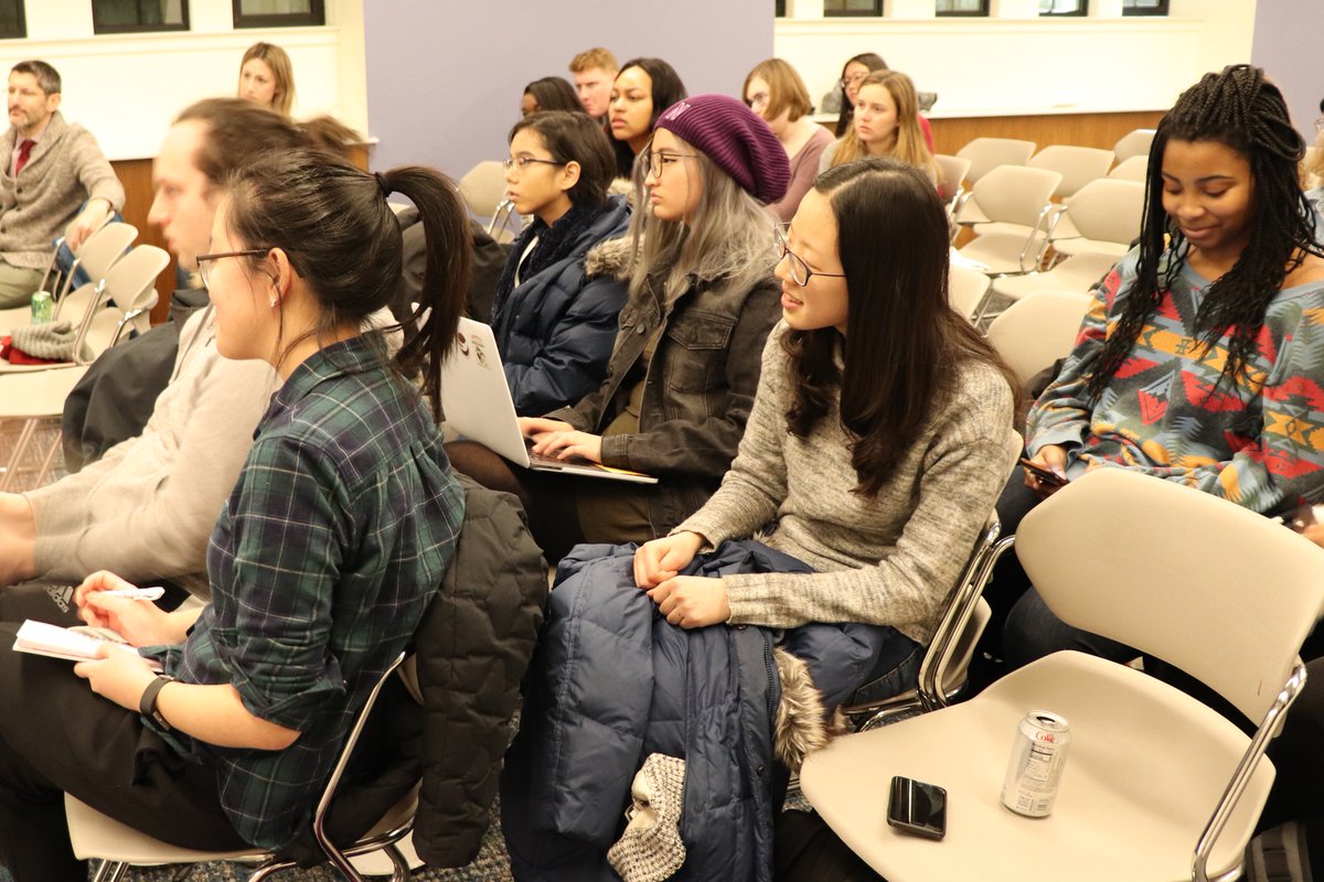 📓,📱, or 💻, we all just wanted to remember what we learned at TNL’s Storytelling Perspectives event!