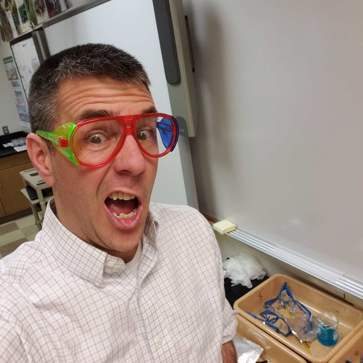 #scienceteacher
Lab day today, safety first