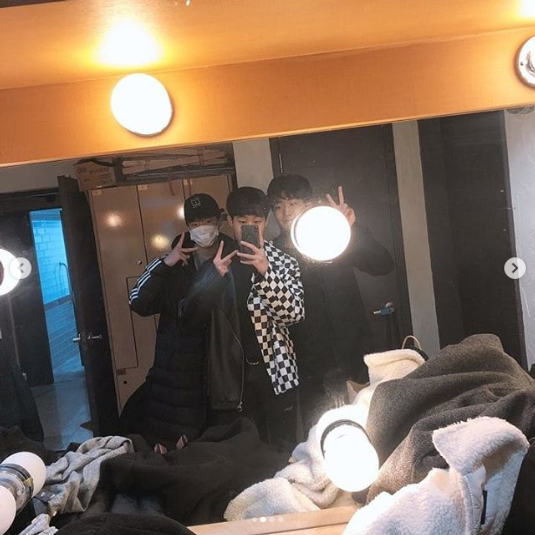TREASUREEEPH's tweet photo. Dohwan's instagram update 

i miss you, our little baby! 😍💛 https://t.co/SlTsAuuY3M