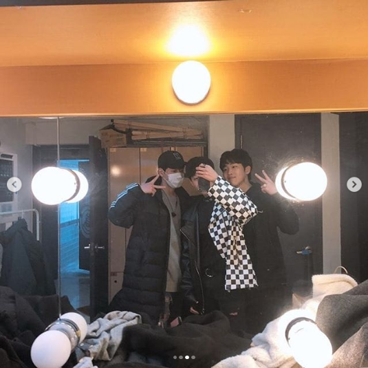 TREASUREEEPH's tweet photo. Dohwan's instagram update 

i miss you, our little baby! 😍💛 https://t.co/SlTsAuuY3M