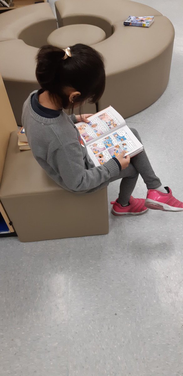 Ms_RNanji's tweet photo. We ❤ Reading! https://t.co/UZzdeBdc50