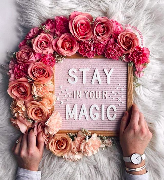EVERskincare's tweet photo. Clean beauty, community, and entrepreneurship – that’s our magic! What’s yours? Heading into the weekend feeling inspired, courtesy of b.ethanygrace ✨ https://t.co/1IhslHaohS