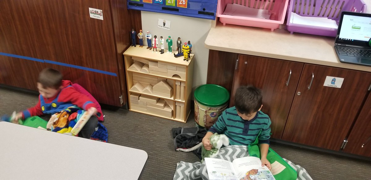 kinderJess tweet media