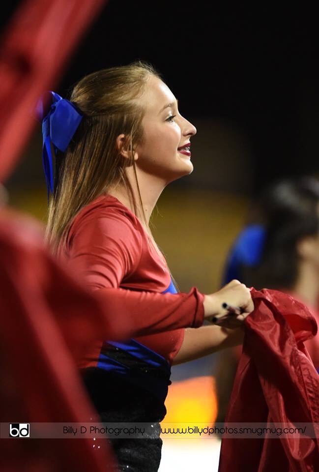 CanesMhs's tweet photo. heyo!!! guess what... yesterday was our lovely girl Jessica’s birthday!!!🥳 Jess is a freshman on our JV team! we are so thankful for her (and her hair skills!!😂) happy birthday girlie❤️💙 #15 #woot #swag https://t.co/6vFimeCk0C
