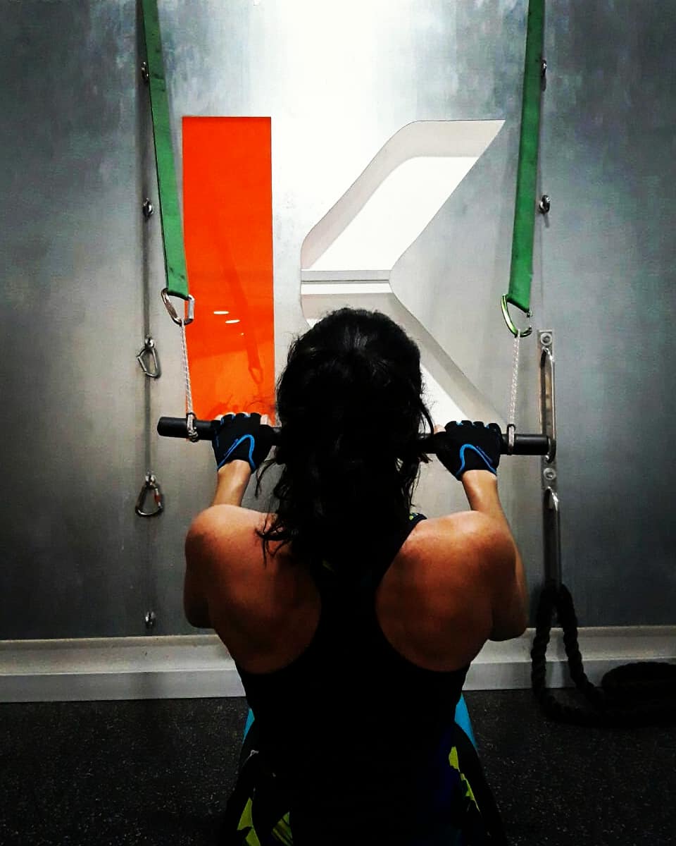kinentrenos's tweet photo. ¿Sabes qué es la diversificación de vectores de fuerza? Son ángulos de fuerza distintos para producir de manera continua adaptaciones musculares y neuromusculares en el cuerpo 🏳✅🔝🏋🎯😉💪🙅 #Kine #Kinedynamics #kinetenerife #kinetraining #centrodentrenamiento #lalaguna https://t.co/UgVgS7jjBk