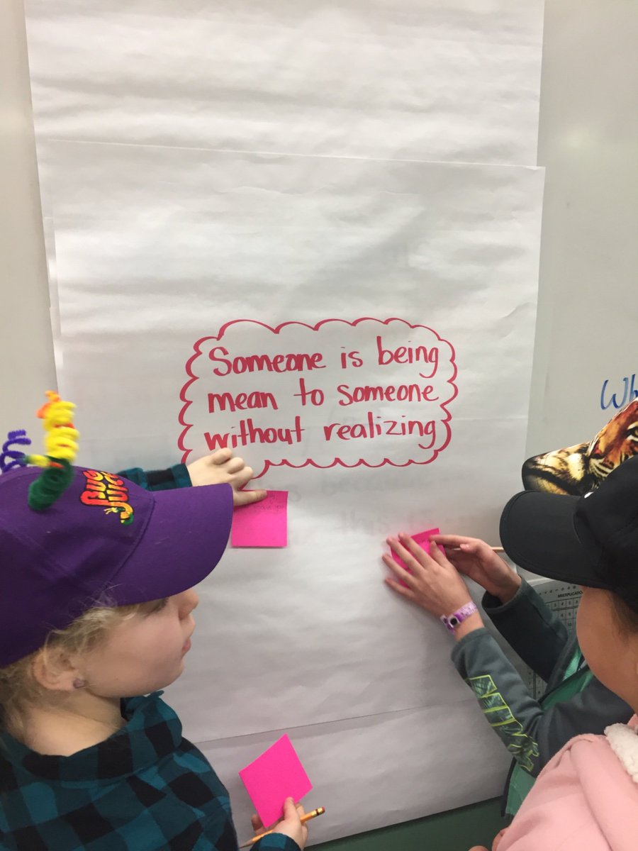 Cohee_Class's tweet image. Continuing to master the art of showing Empathy. Today we did a brainstorming session on how we would show empathy. We had a great conversation. #SparkEmpathy #KindnessMatters @EmpaticoOrg @ParkwaySchools @HannaWoods72 @NNSTOY