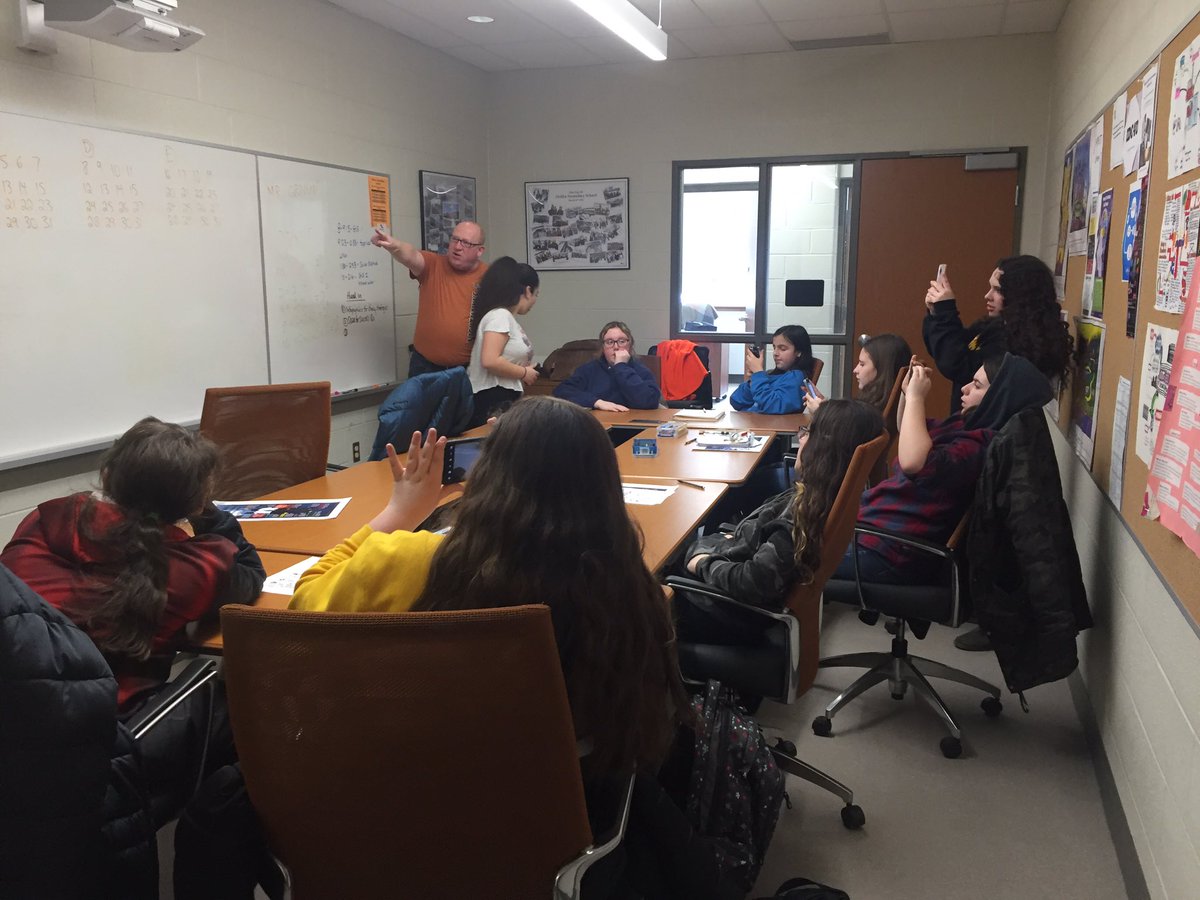 evodarek's tweet photo. S’s from @OrchardParkPS are visiting @OSSAnnouncement for the day. Period 1 GLS (study strategies, skills for success), Period 2 Applied 9 Math. #mathfun #mathconfident #numbersense #algebra @eSSTteam @scdsbmath https://t.co/Qm07riEXAK