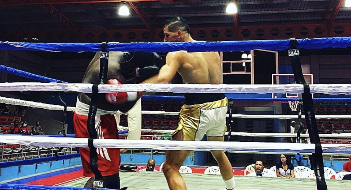 WC_Boxing's tweet photo. 55 sec Knockout win 🥊#WhiteChocolateBoxing https://t.co/lbZ6XA2fdT