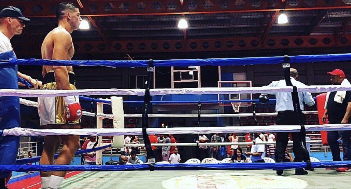WC_Boxing's tweet photo. 55 sec Knockout win 🥊#WhiteChocolateBoxing https://t.co/lbZ6XA2fdT