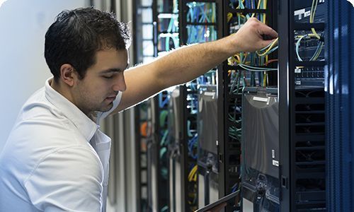 timchandlerusa's tweet photo. Good to keep up with the trends: #security #cism #cso https://t.co/vo4f14Gjgh https://t.co/xvEg2R9ynF