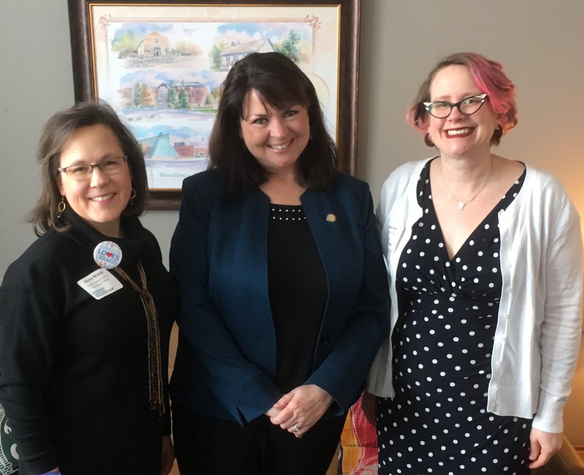 librarianm0m's tweet image. Thanks for your time and attention today, @SusanKentMN! @mmkocher  #mnliblegday19 #MnLibrariesTransform