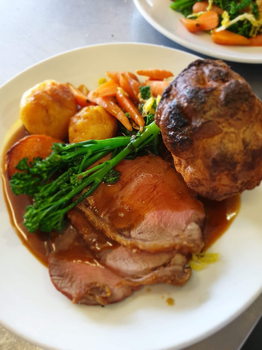 #sundayroast sold well on Sunday! #churchkeys #boston #Lincolnshire #sirloin #roastpotatoes #localfood #livelocal