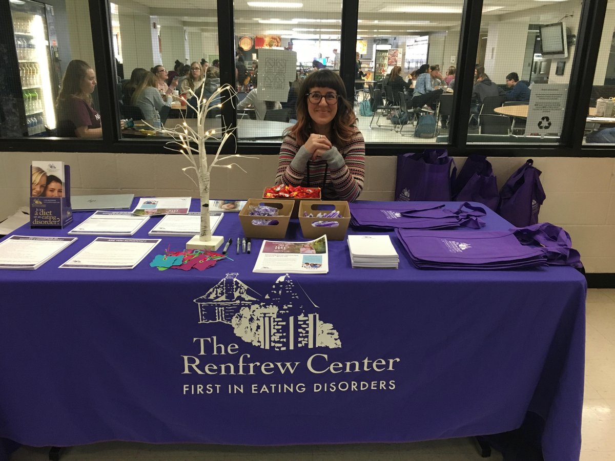 Thank you @RenfrewCenter for coming to GCHS to recognize #nationaleatingdisordersawarenessweek! Stop by the SAP table during your lunch today to get more information about this very important cause.