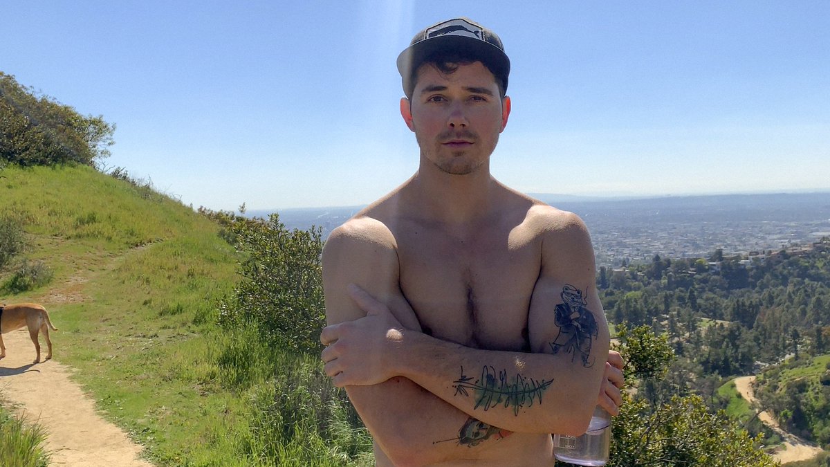 Move your body (morning routine)
youtube.com/watch?v=KuX8go…