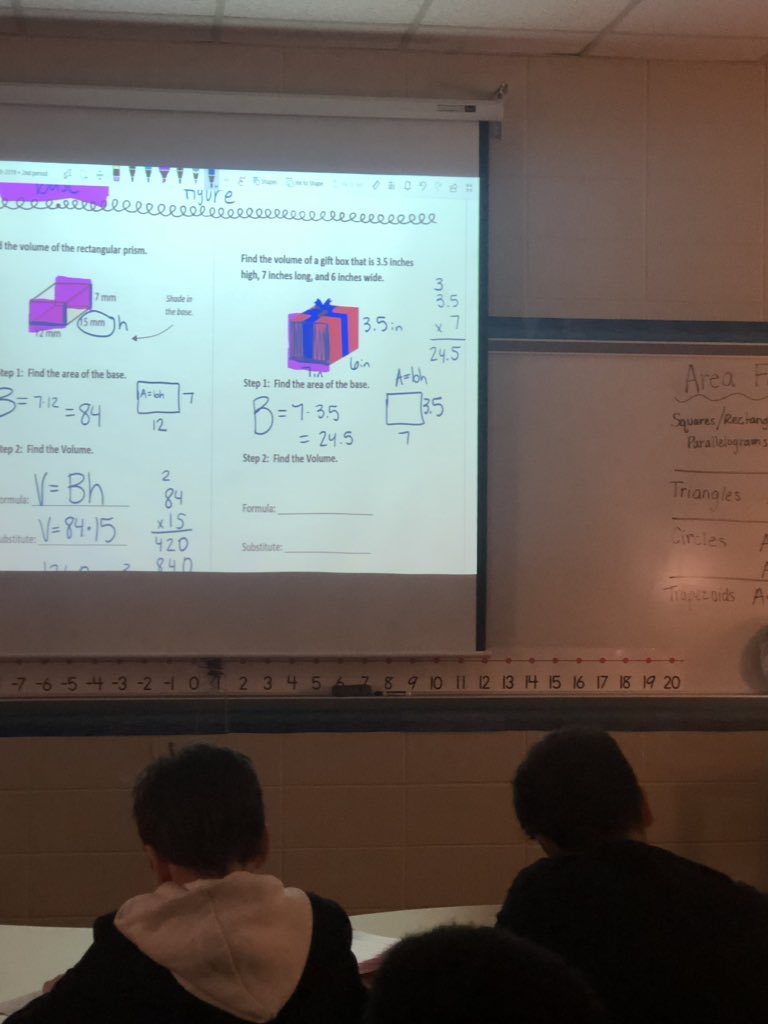 DorisAHerrmann's tweet photo. Modeling finding the base using Digital Inking and a #OneNote class notebook. #ThinkInk @BulldogsBsi @SandersBIS @Microsoft @CCISDLearnTech https://t.co/LNx1wSvHet