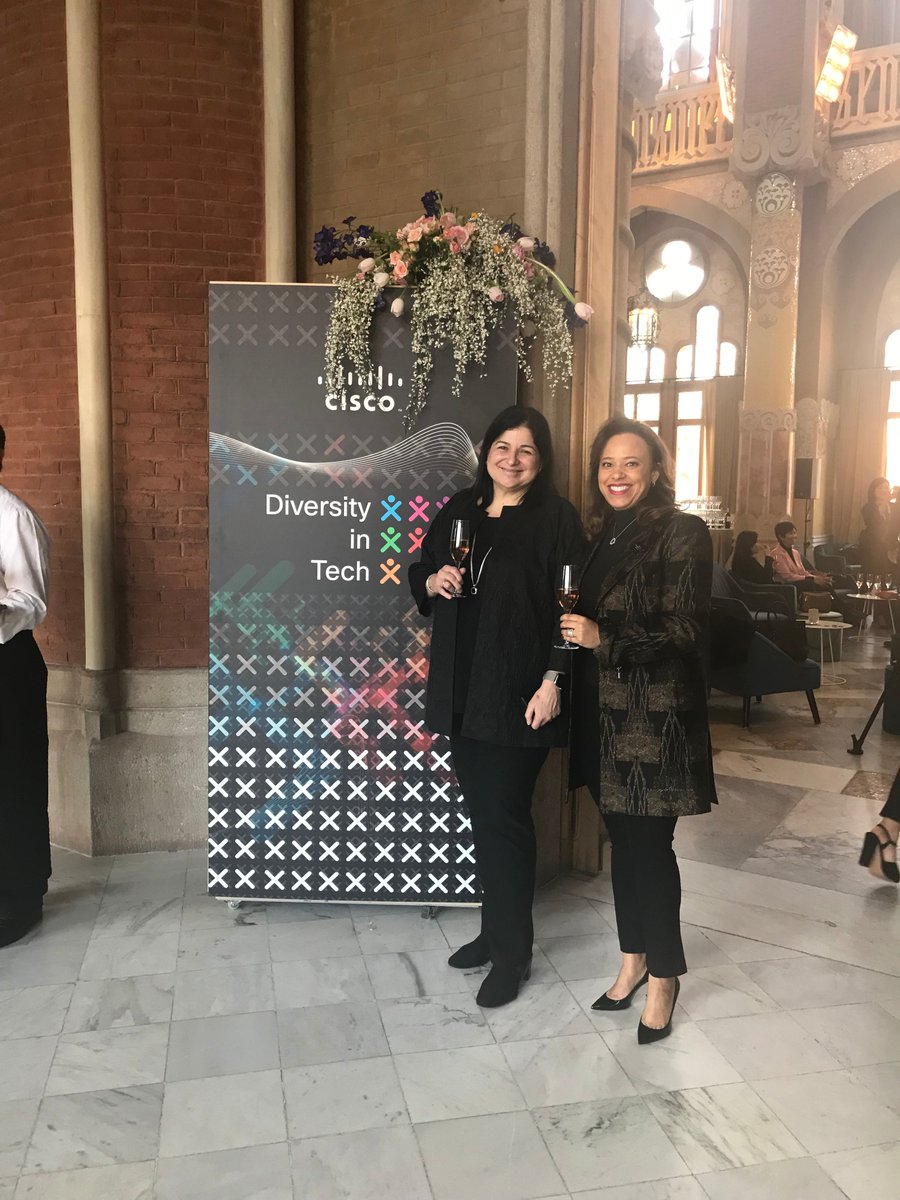 MariniMartinez's tweet image. We&apos;re just getting started in Barcelona with The Multiplier Effect – if you are in the area come join us! Anyone can take the pledge to become a Multiplier today #MultiplyTechDiversity #MultiplyDiversity  multiplydiversity.com
