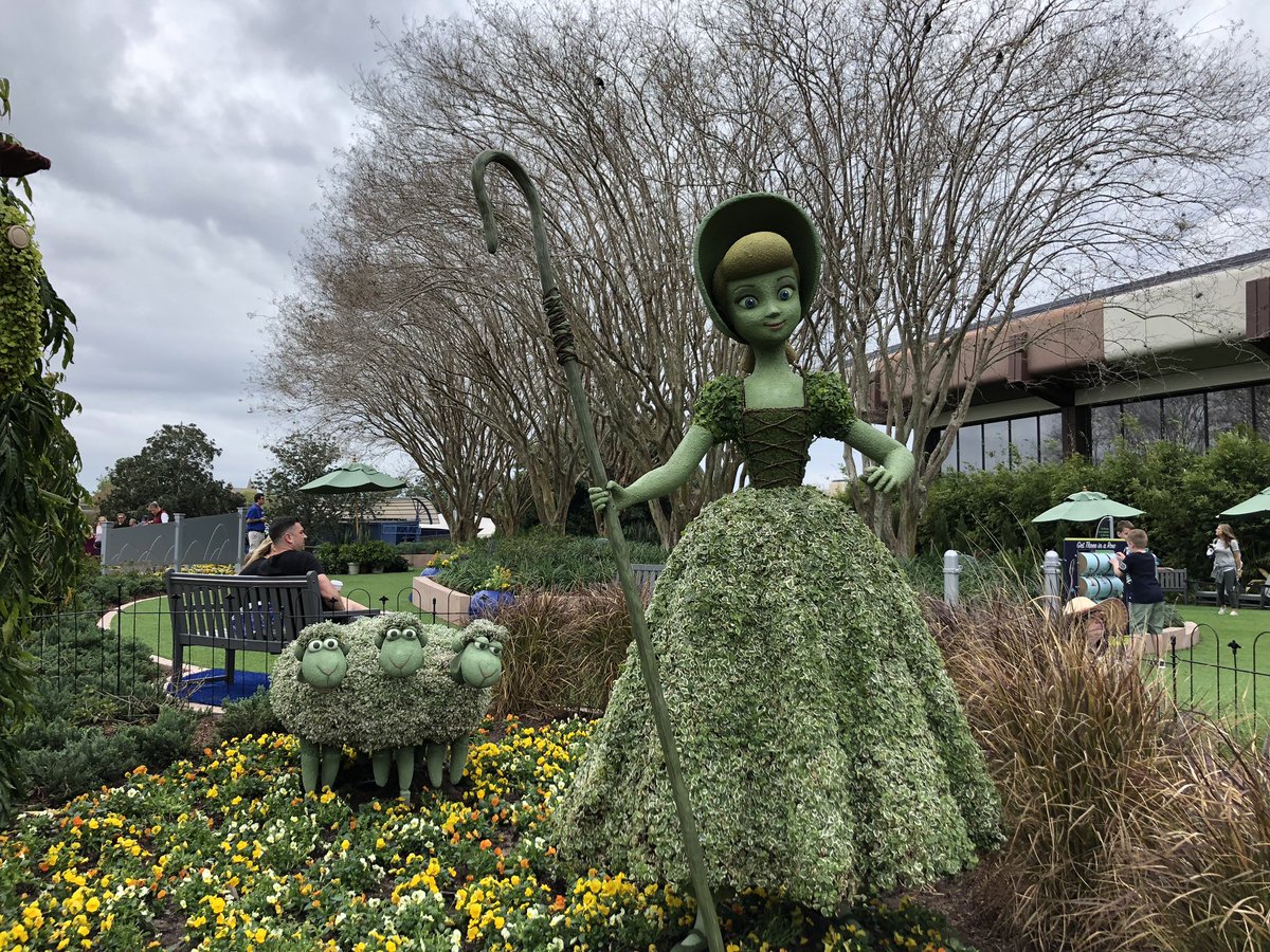 WDWNT's tweet photo. Bo Peep and her sheep are new to the Flower and Garden Festival for 2019. https://t.co/ewQt0Ypwmx