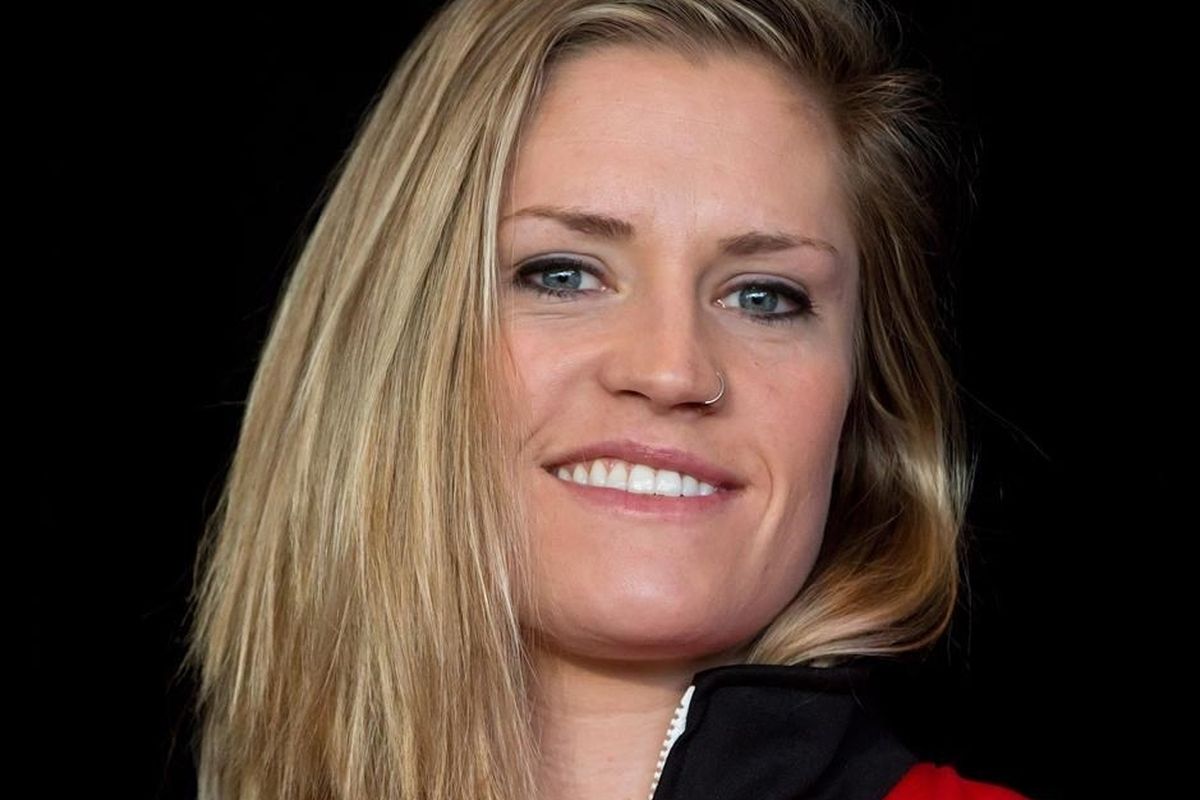 globeandmail's tweet photo. ‘I never gave up’: Canadian track cyclist Georgia Simmerling returns to competition after horrific injury https://t.co/fjBVMLM5iG @Globe_Sports https://t.co/Dzz29QUiIe