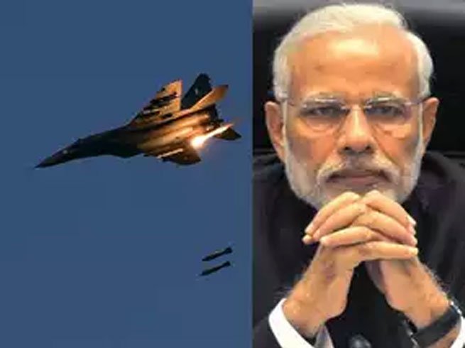 NavbharatTimes's tweet photo. प्रधानमंत्री मोदी पूरी रात जगकर जैश के कैंपों पर हवाई हमले की निगरानी कर रहे थे: सूत्र https://t.co/5lLE3uQ5TZ via @NavbharatTimes https://t.co/RVse5JWHFZ