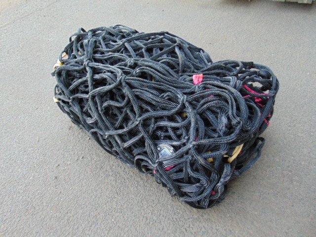 mod_sales's tweet photo. Fancy an under-slung 5.6ton cargo net for your Chinook Helicopter? - we have them new/unused for sale on our auction!!!: https://t.co/AVVn5Gd6M5 #chinook #helicopter #secure #climbingnet #loadcover #logging #wood https://t.co/txtWByupL4