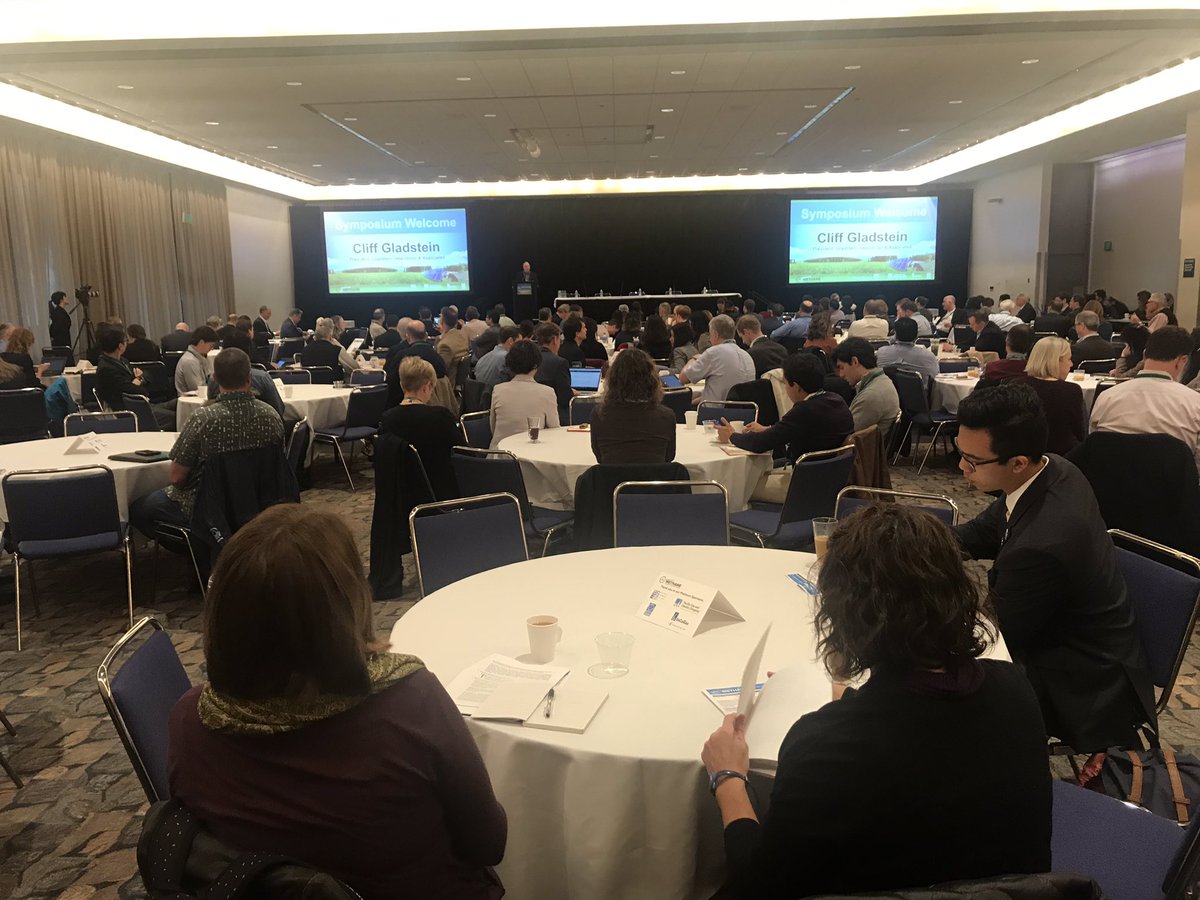 Cliff Gladstein, President of @GNA_Consulting kicking off the 5th annual Rethink Methane Symposium in Sacramento this morning. #Leadership #RenewableEnergy