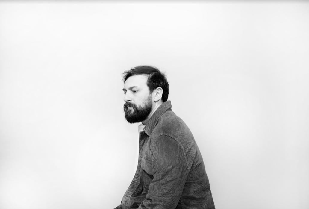 aupium's tweet photo. Old Fashioned Lover Boy (@O_F_L_B) Gives Us A Taste Of “Modern Life”
https://t.co/mxUAcD2c8d https://t.co/C2gC8At1qT