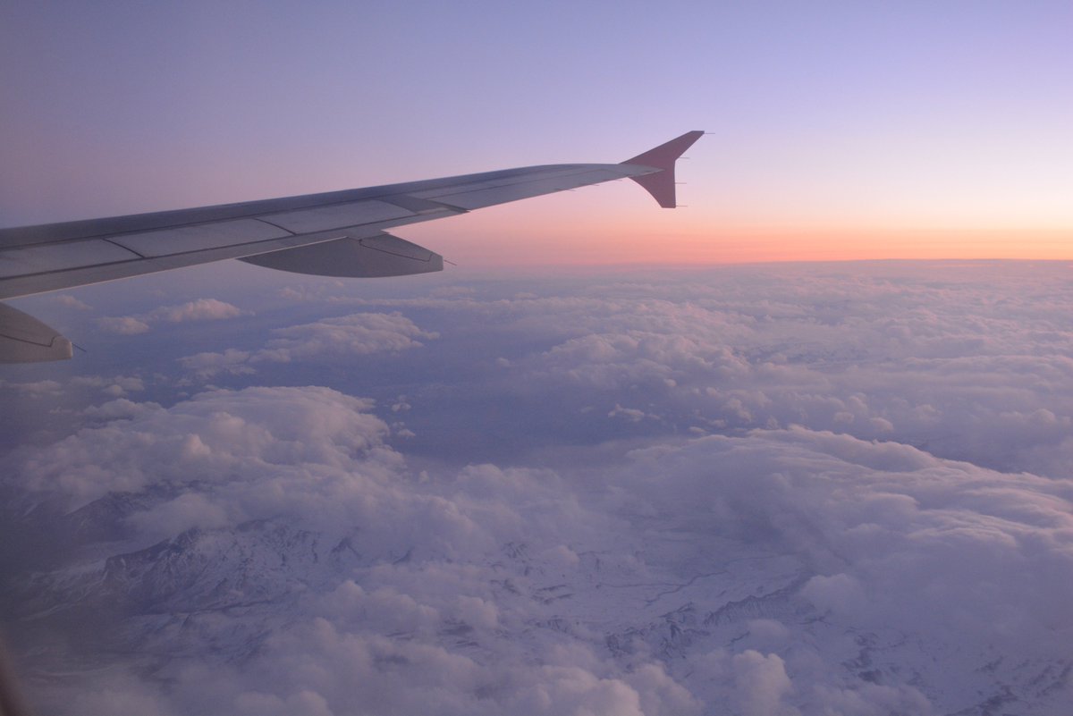 viveajantes's tweet photo. A Cordilheira dos Andes/Over the Andes. #SouthAmerica #trip #travelpic #travel #turista #turismo #viajar #viveajantes #viagens #viagem #blogdeturismo #tourism #traveler #tourist #viajante #bloggers #BlogTour #rbbv #Chile https://t.co/R7ye2g2tOM
