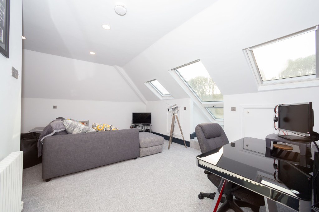 IZLivinglyHome's tweet photo. Preparing for a Loft Conversion https://t.co/5AyX6OU9Wc https://t.co/AVjRwHQCXv
